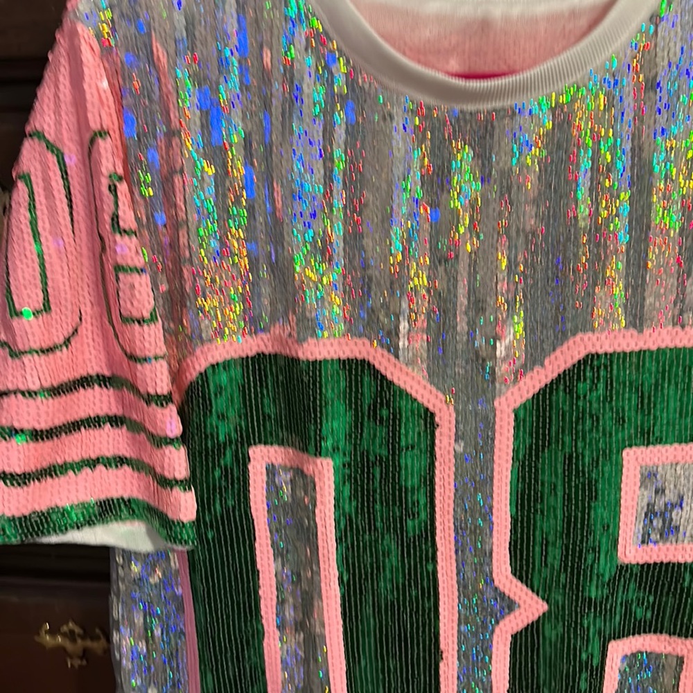 COPY - Beautiful, 💎sparkly “08” shirt, size LARGE. Brand not on shirt. NWOT. ❤️…